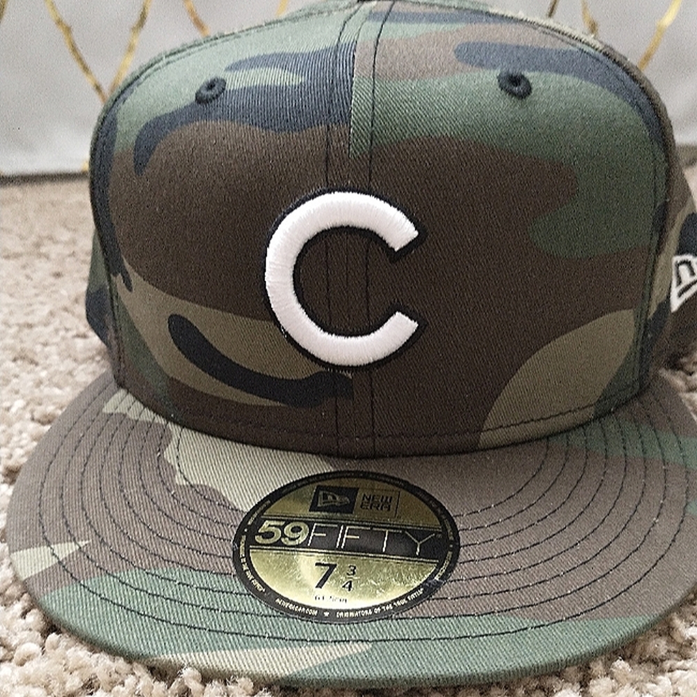 New Era 59Fifty Chicago Cubs MLB Hat size:7 3/4 color: camo